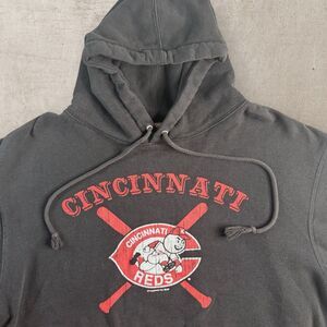 Vintage Cincinnati Reds Graphic Hoodie Men’s Large Retro Logo MLB Baseball Y2K